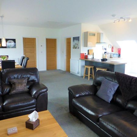 Gerycastell Luxury Holiday Apartment With Stunning Views & Ev Station Point Carmarthen Exterior photo