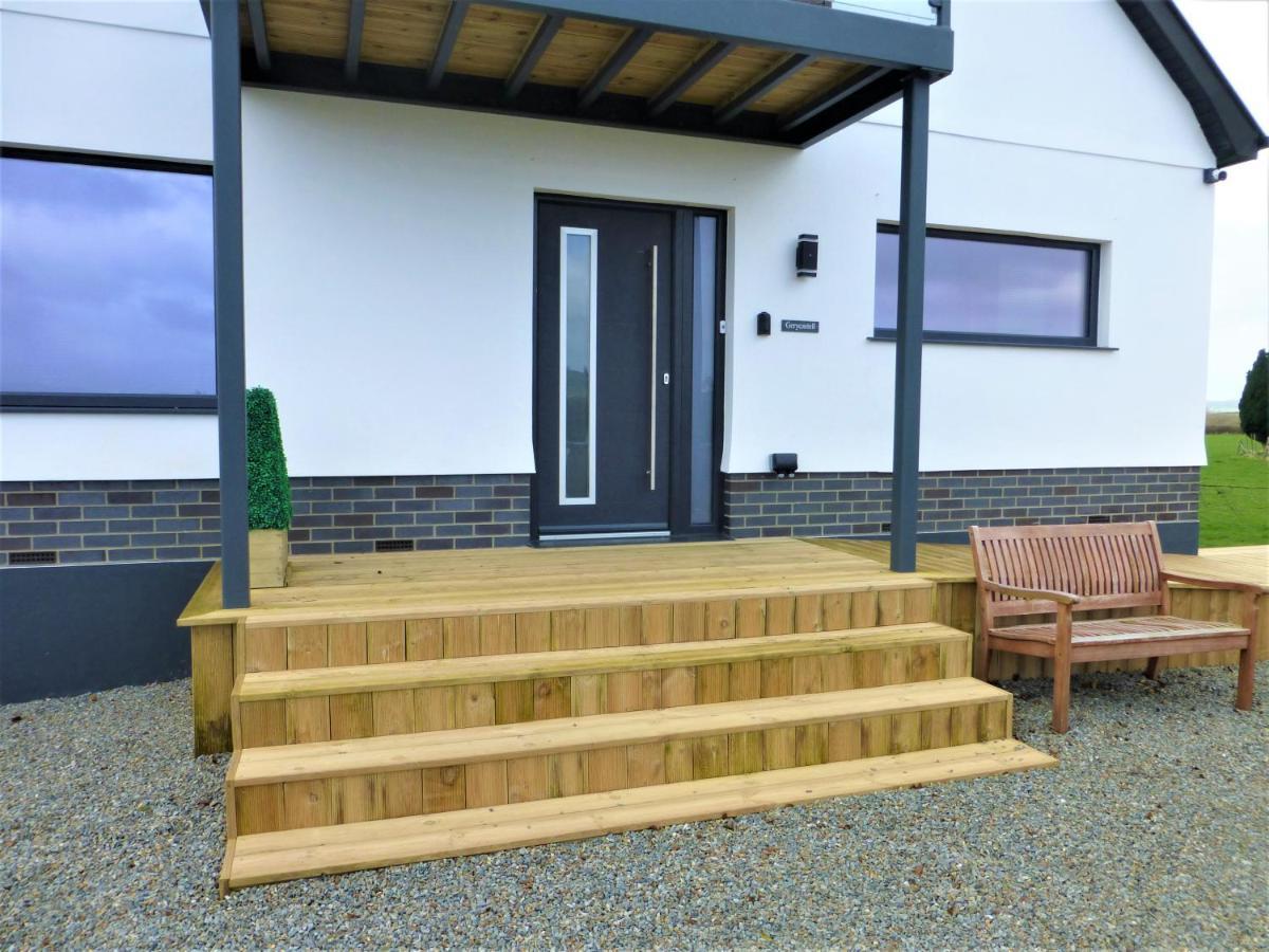 Gerycastell Luxury Holiday Apartment With Stunning Views & Ev Station Point Carmarthen Exterior photo